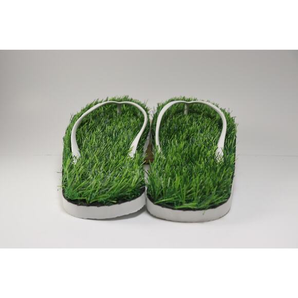 Astro Turf Grass Flip Flops 10.5 inches long - Picture 2 of 6